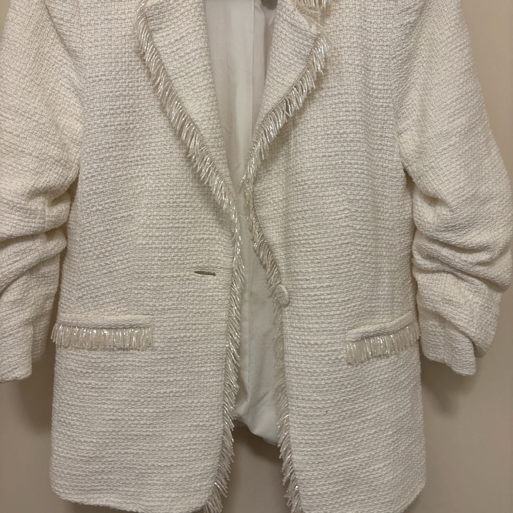 Cinq à Sept White Textured Blazer with Fringe - Picture 4 of 5